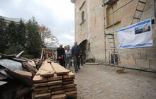 Фото 2: Ремонтно-реставраційні роботи зі заміни даху храму св. Климента Шептицького (колишній костел св. Казимира)