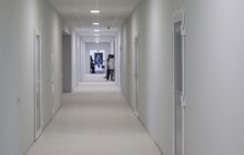 Фото 10: Лікарня швидкої допомоги придбала «розумні» ШВЛ та лапароскопічну стійку для мініінвазивних операцій на серці
