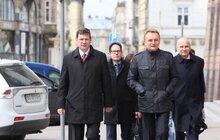 Фото 2: На фасаді будинку відкрили інформаційну таблицю Почесного Латвійського Консульства