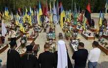 Фото 5: Митрополит Епіфаній сьогодні у Львові вшанував пам’ять полеглих Героїв (відео)