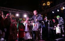 Фото 13: У Львові відкрили центральну міську ялинку