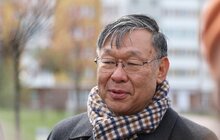 Фото 22: У Львові висадили 20 сакур, які місту подарувало Посольство Японії