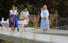 Фото 3: Львів започаткував нову традицію — над Меморіалом пам’яті Героїв Небесної Сотні підняли Державний Прапор України