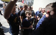 Фото 47: Невідомі особи виламали двері до міської ратуші та ввірвались всередину