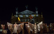 Фото 1: Театр «Воскресіння» поставив виставу до Шевченкових днів