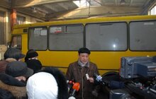 Фото 4: Основною причиною меншої кількості автобусів на маршрутах перевізники називають замерзання гальмівної системи