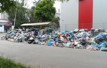 Фото 47: У місті 265 майданчиків, де ситуація з вивезенням сміття критична 