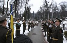 Фото 7: З нагоди Дня Збройних Сил України у Львові на Личакові вшанували новітніх Героїв