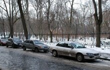 Фото 23: У Львові закликають водіїв не паркувати автомобілі у не відведених для цього місцях