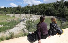 Фото 3: Ігрові кімнати, затишний дворик і озерце: у Львові збудували якісне тимчасове житло для вагітних переселенок