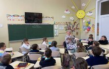 Фото 10: Сьогодні тисячі дітей в школах, садочках і лікарнях Львова читали різдвяні казки