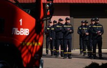 Фото 3: Андрій Садовий вручив подяки рятівникам з нагоди професійного свята