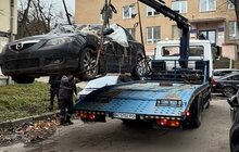 Фото 3: Шість покинутих автівок забрали з вулиць міста з початку грудня