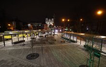 Фото 5: На перетині вулиць Бандери - Чупринки облаштували комфортну зону очікування громадського транспорту (фото/відео)
