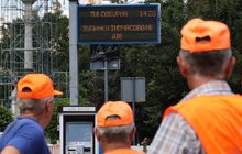 Фото 11: Зупинку на пл. Соборній роблять доступною: трамваї №3 та №8 тимчасово змінили кінцеву зупинку (відео)