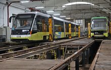 Фото 4: Швейцарія безоплатно передасть Львову 11 трамваїв: сьогодні у мерії підписали угоду