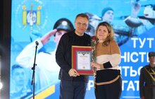 Фото 6: Мер Львова відзначив ліцеїстів та працівників ліцею імені Героїв Крут