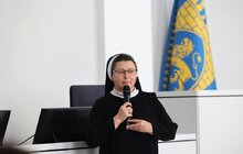 Фото 16: З нагоди професійного свята у мерії Львова нагородили медичних сестер
