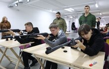 Фото 12: У Львові проводять шкільні ліги зі стрільби (відео)