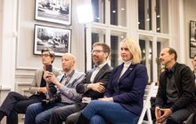 Фото 9: Посолка США в Україні Бріджит Брінк відкрила у Львові Американський дім