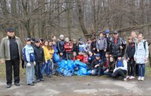 Фото 5: Близько 60 школярів провели екологічну толоку у Сихівському лісопарку 