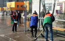 Фото 85: Комунальні служби дезінфікують місто: миють вулиці, тротуари, зупинки транспорту, сходові клітки будинків