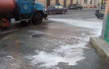 Фото 7: Комунальні служби Львова проводять миття вулиць