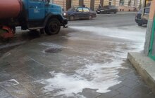 Фото 17: Комунальні служби Львова проводять миття вулиць