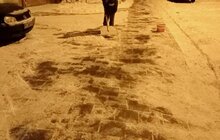 Фото 1: Для посипання доріг від ожеледиці минулої доби використано 513 м3 піскосуміші та 212 м3 солі