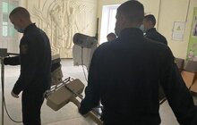Фото 3: Студенти Університету безпеки життєдіяльності долучились до робіт з облаштування додаткових ліжкомісць в приміщеннях на вул. Мазепи