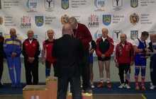 Фото 6: На Чемпіонаті світу з важкої атлетики серед ветеранів вручили перші нагороди 