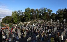 Фото 2: У Львові вшанували загиблих Героїв України, які поховані на Личаківському кладовищі