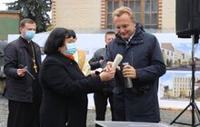 Фото 3: У Львові заклали капсулу під будівництво нової лікарні Медичного центру Святої Параскеви