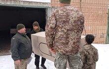 Фото 1: Воїнам на передову львів'яни зібрали й передали допомогу