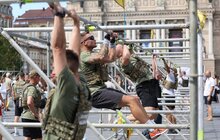 Фото 12: У Львові представники Сил оборони встановили рекорд України