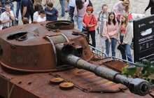 Фото 3: Виставка зруйнованої російської техніки стоятиме у центрі Львова до кінця літа