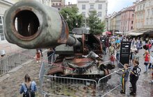 Фото 11: Виставка зруйнованої російської техніки стоятиме у центрі Львова до кінця літа