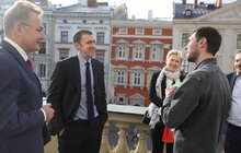 Фото 7: Мер Львова провів зустріч із президентом Wizz Air Робертом Кері