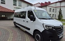 Фото 1: Центр «Джерело» придбав спеціально обладнаний автомобіль з підіймачем для маломобільних постраждалих від домашнього насильства