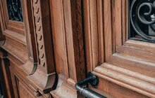 Фото 3: Реставратори відновили браму на вул. Крушельницької