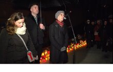 Фото 11: У Львові на Меморіалі пам’яті Героїв Небесної Сотні в небо зринули десятки світлових променів