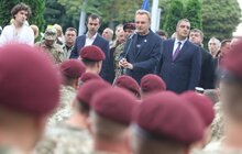 Фото 4: Сьогодні у Львові військовослужбовці 80-тої окремої десантно-штурмової бригади пройшли урочистою ходою з нагоди повернення з району виконання завдань під час операції Об’єднаних сил