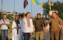 Фото 28: Мер Львова Андрій Садовий відвідав прифронтову Авдіївку