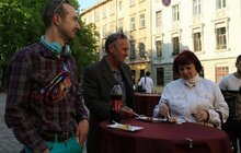 Фото 13: На пл. Музейній відбувся Святковий сніданок