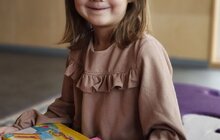 Фото 9: Місто подарувало дітям, які потребують найбільше, подарунки від святого Миколая