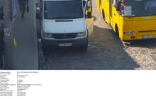 Фото 9: За вчорашній день працівники ЛКП «Львівавтодор» зафіксували 24 випадки порушень правил дорожнього руху через неналежне паркування