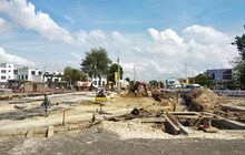 Фото 1: На пл. Двірцевій завершують влаштування каналізаційного колектора
