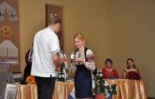 Фото 1: «За незалежність треба боротися щодня, тож дуже важливо правильно виховувати наших дітей», – А. Садовий під час урочистостей з нагоди завершення конкурсу «Мій рідний край – 2014»