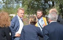 Фото 14: «Ми інвестуємо великі кошти, але ця дорога кардинально змінить ситуацію в мікрорайоні», — Андрій Садовий про капремонт вул. Пластової