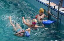 Фото 11: У Львові розпочалася програма навчання з плавання